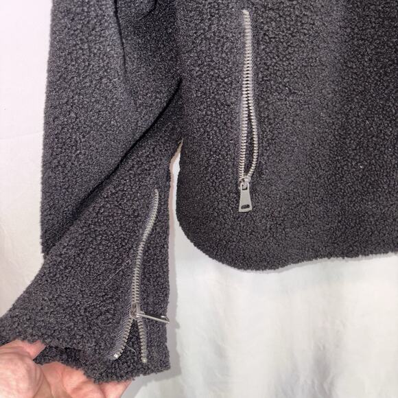 Max Studio Moto Jacket Black Sherpa Cozy Cropped Ladies Size X-Large EUC - Picture 4 of 7